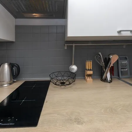 Belle Surprise Coeur De Ville, Cosy Avec Terrasse 칸느